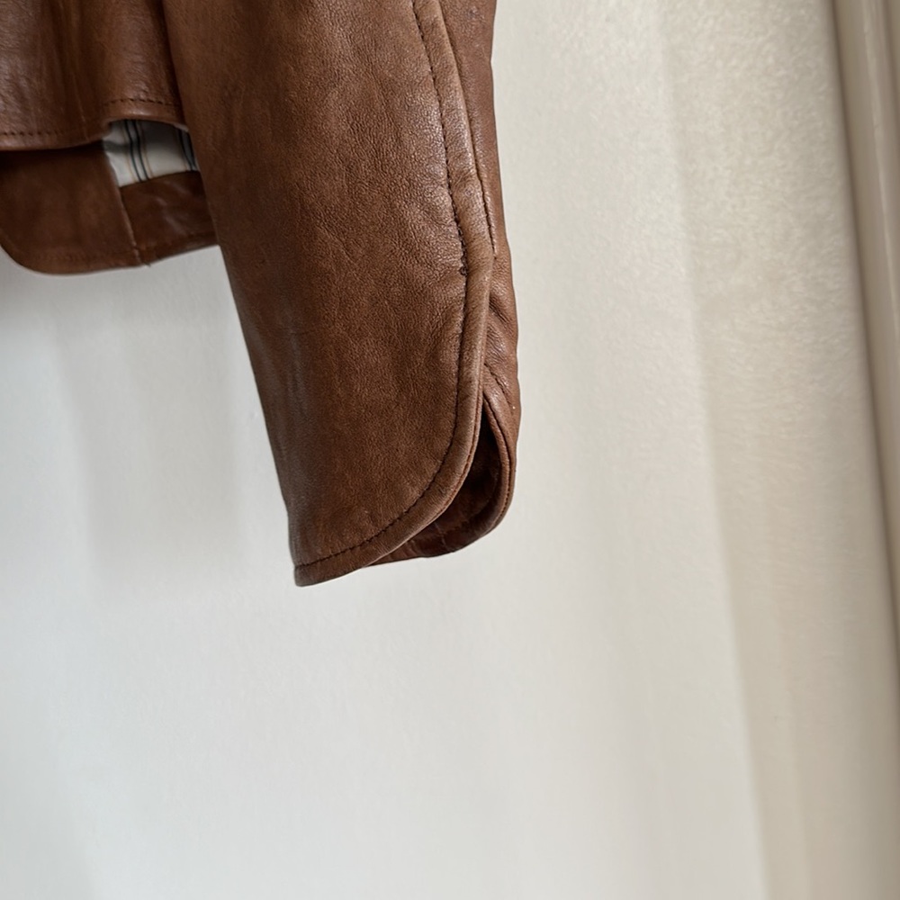 Leather jacket - Picture 8 of 12
